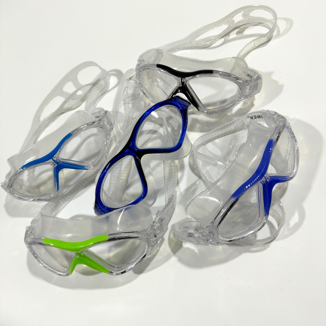 swimming goggle