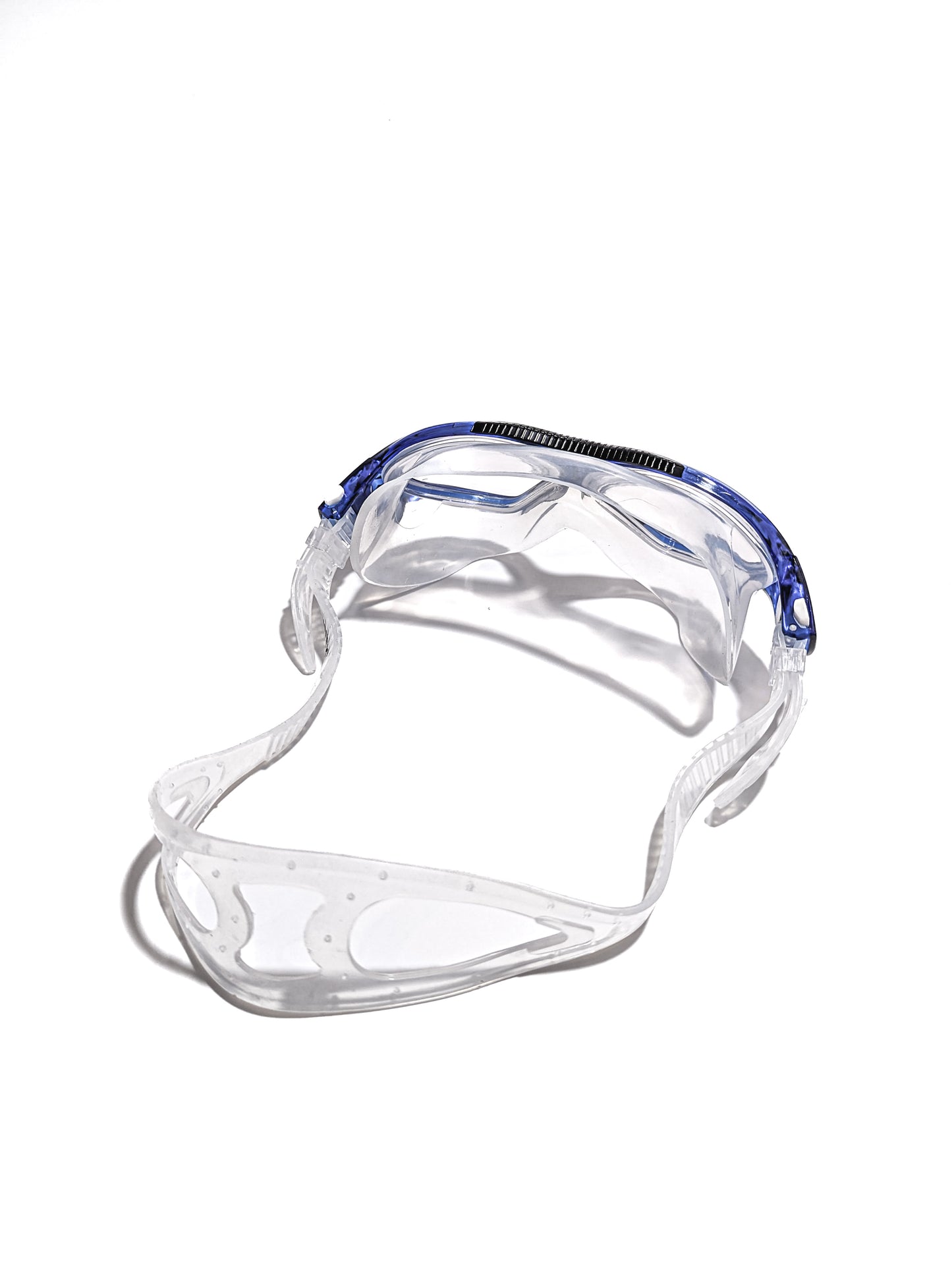 swimming goggle