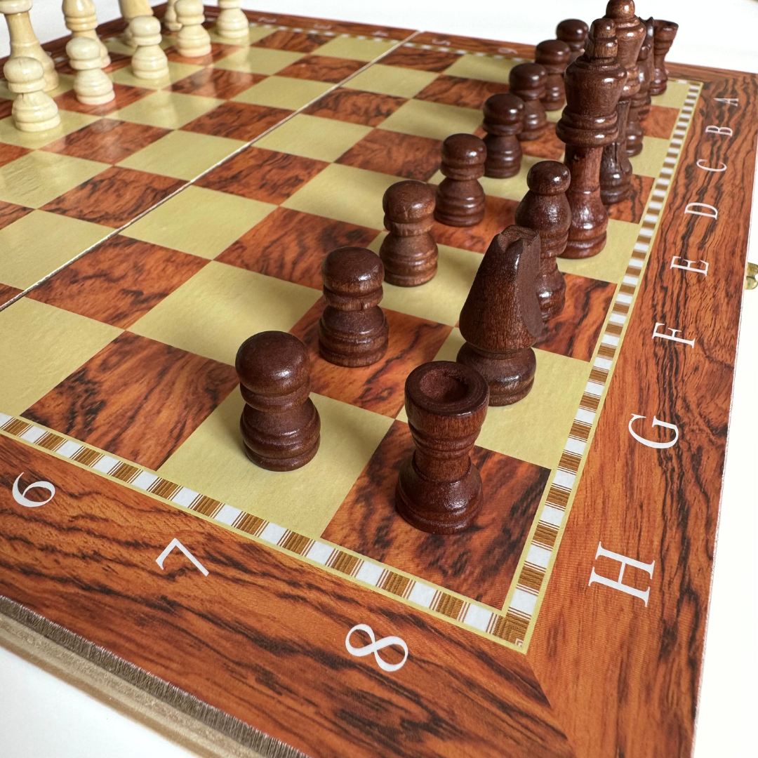 wooden chess board 